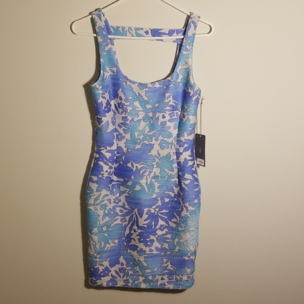 Jennifer Lopez floral dress